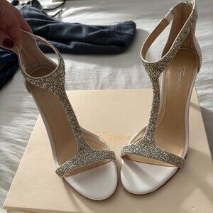 Vince Camuto Heels